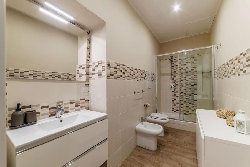 Merulana Bright Apartment