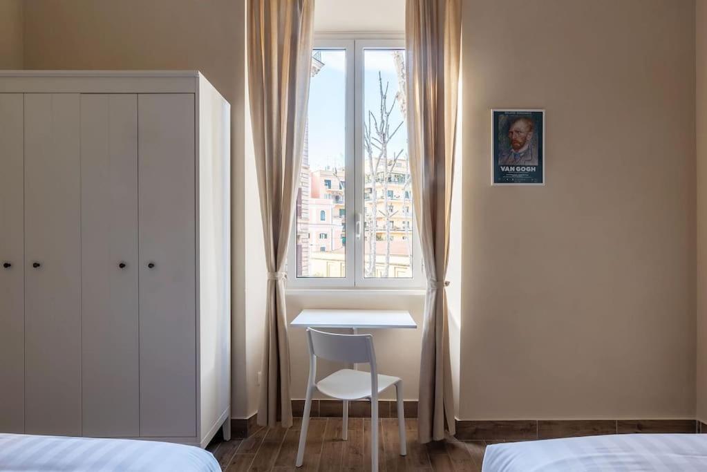 Apartment Merulana Bright